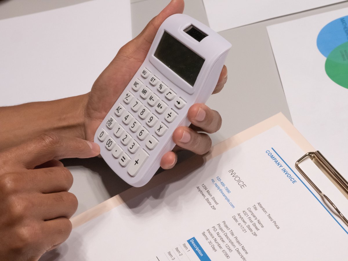 En augmentant le coût du travail, le gouvernement menace les augmentations de salaire
